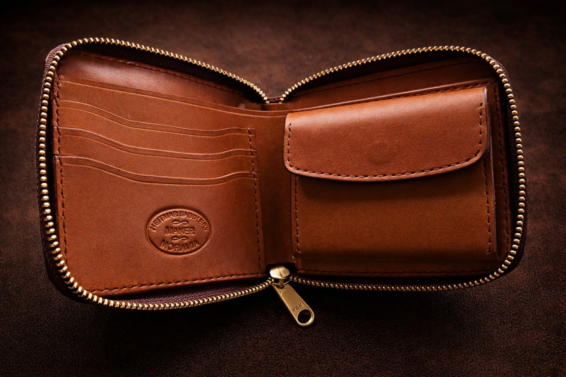 Atypical men’s wallet